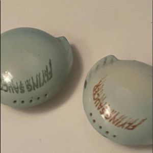 Vintage flying saucer Salt n’ Pepper shakers.